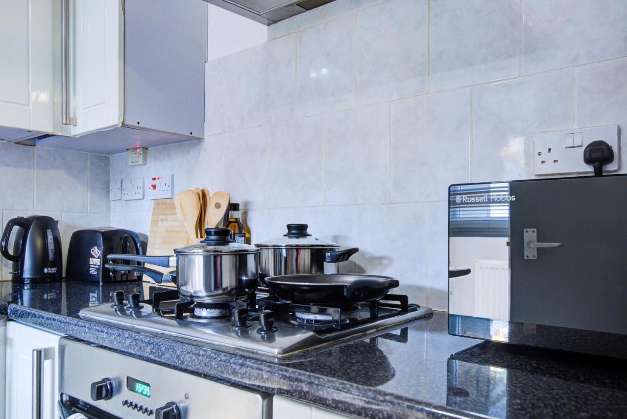 Statera Apartments - Studio Apartment In Walworth London Bagian luar foto